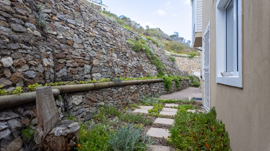 2 Bedroom Property for Sale in Cola Beach Western Cape